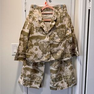 Desmond & Dempsey Safari Pajama Set